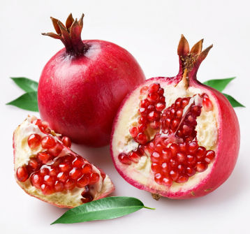 انواع العصائر الطازجه وفوائدها Strawberry-1-11